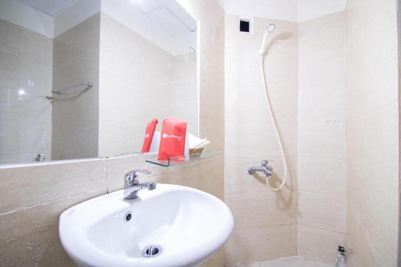 Reddoorz Marieline 2 Hotel Ciudad Ho Chi Minh  Exterior foto